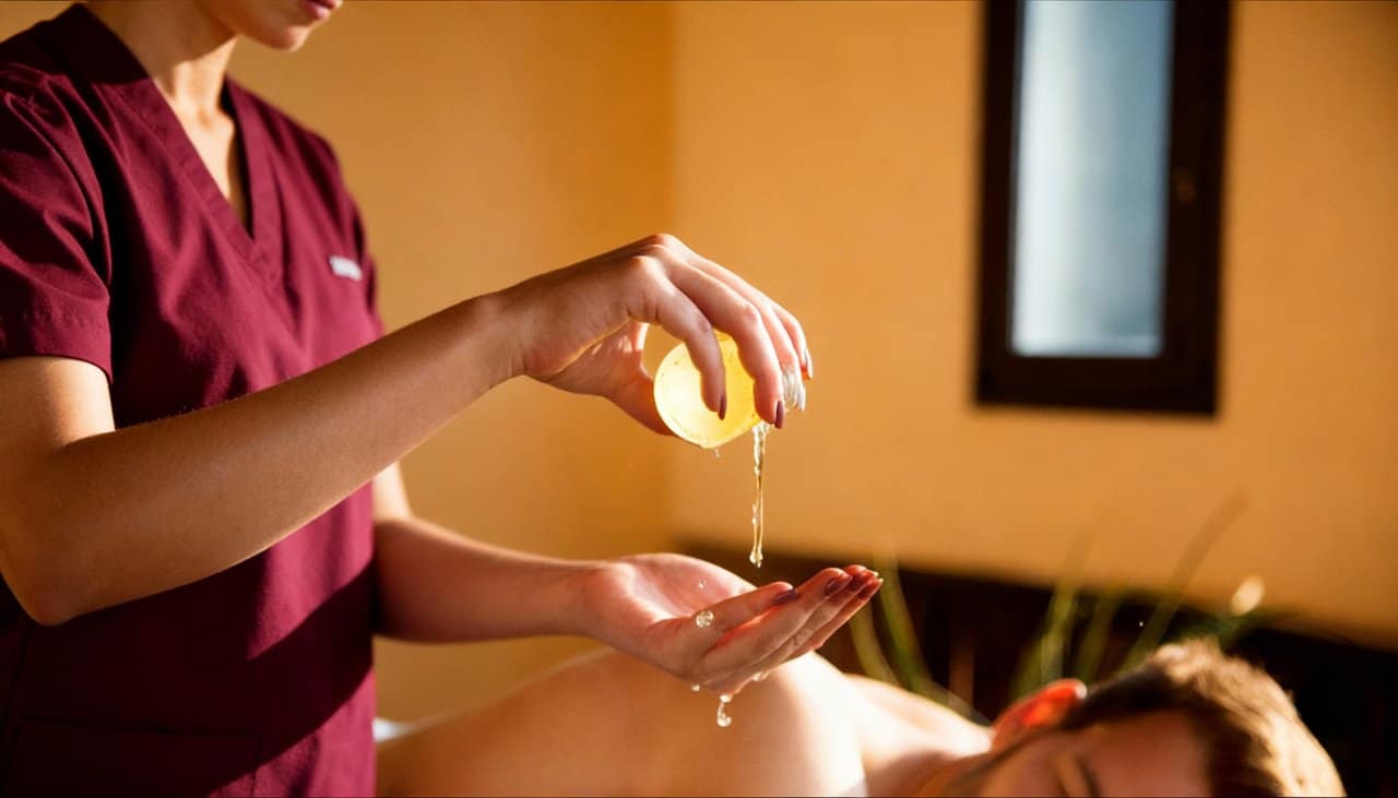 Pizhichil - integrative healthcare treatment at Healers Clinic Dubai
